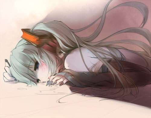 mugen dai, hatsune miku, vocaloid, lowres, 1girl, detached sleeves, female focus, green hair, grey nails, long hair, lying, nail polish, on stomach, solo, twintails