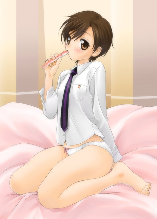 mitarashi kousei, fujioka haruhi, ouran high school host club, 00s, 1girl, androgynous, barefoot, crab, feet, female focus, no pants, panties, reverse trap, school uniform, serafuku, solo, underwear