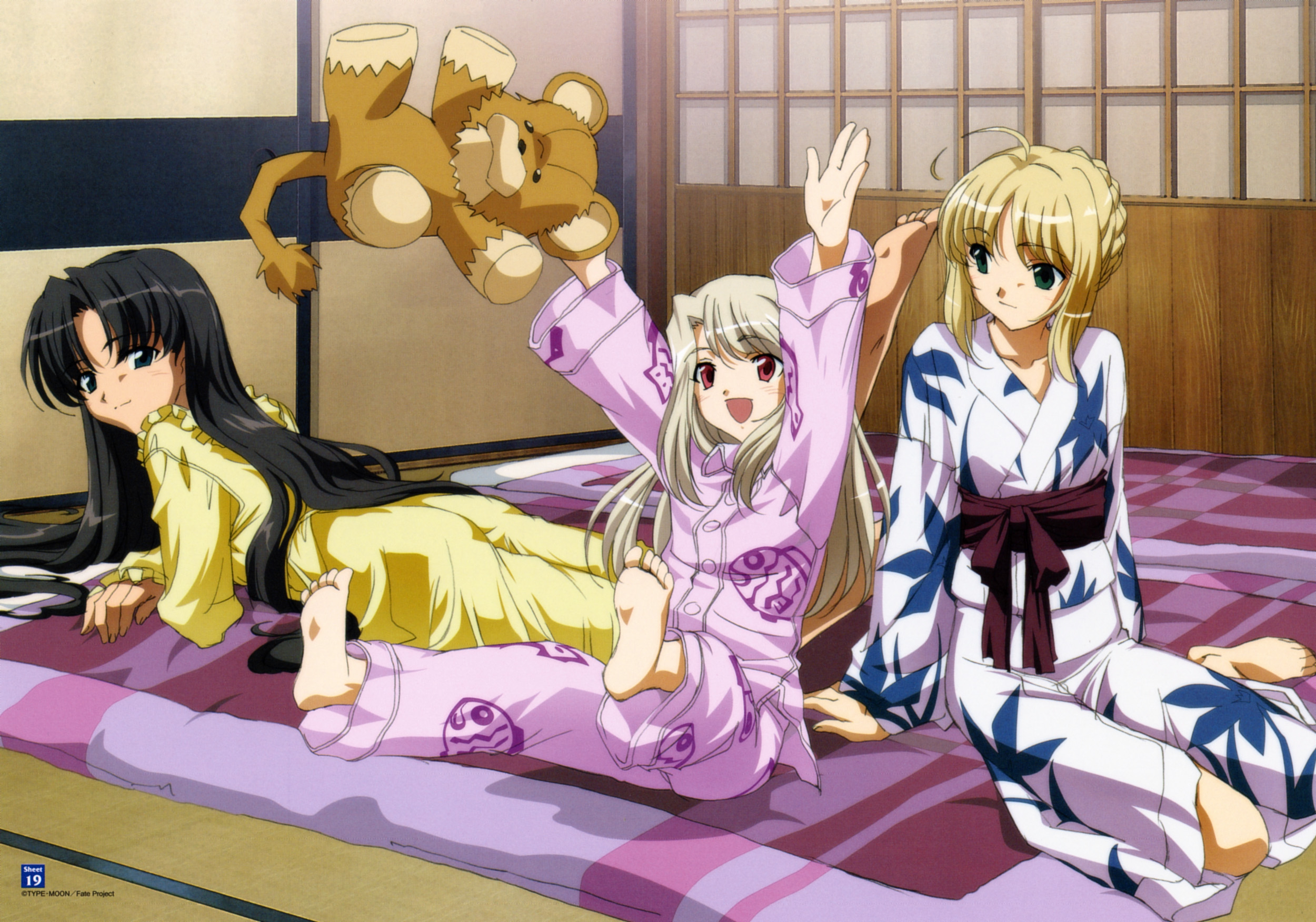 artoria pendragon (fate), illyasviel von einzbern, saber (fate), tohsaka rin, fate/stay night, fate (series), highres, 00s, 3girls, animal print, barefoot, feet, fish print, indoors, japanese clothes, kimono, multiple girls, official alternate costume, pajamas, soles, stuffed animal, stuffed lion, stuffed toy