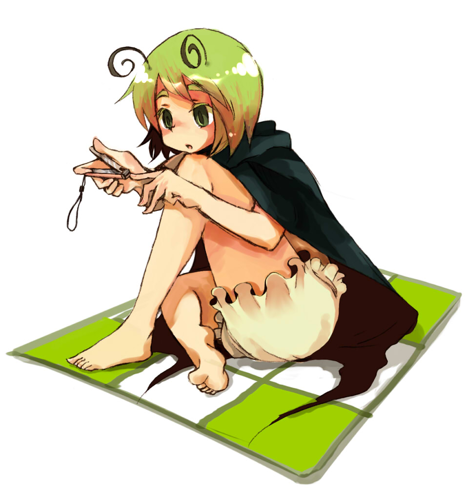 k no hito, wriggle nightbug, touhou, bad id, bad pixiv id, 1girl, antennae, applying manicure, barefoot, cape, clipping nails, feet, female focus, green eyes, green hair, matching hair/eyes, nail clippers, soles, solo, toes