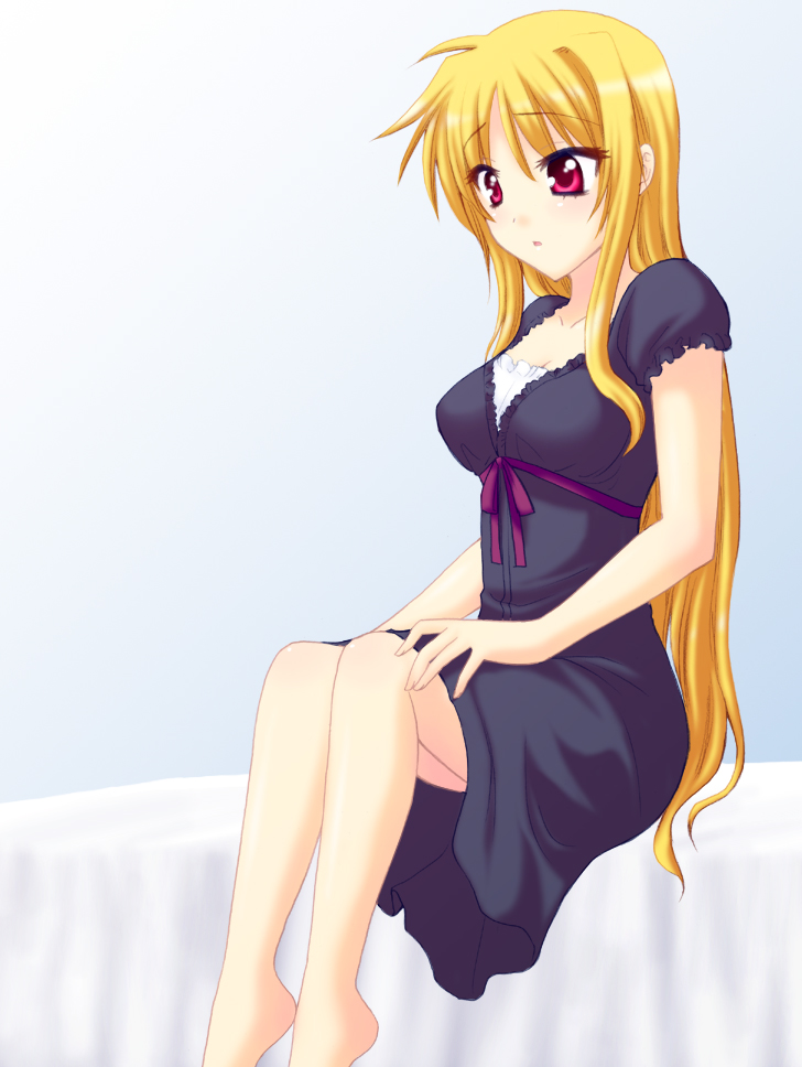 saki chisuzu, fate testarossa, lyrical nanoha, mahou shoujo lyrical nanoha, mahou shoujo lyrical nanoha strikers, 00s, 1girl, bare legs, barefoot, bed, bed sheet, black dress, blonde hair, breasts, dress, female focus, gradient background, grey background, long hair, on bed, pink eyes, puffy short sleeves, puffy sleeves, short sleeves, simple background, sitting, solo, very long hair