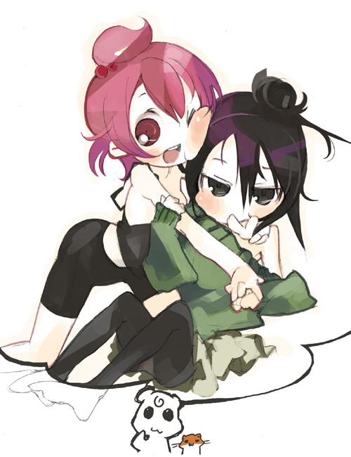 amiami, marui futaba, marui hitoha, mitsudomoe (manga), 2girls, bike shorts, black eyes, black hair, hair bun, hug, multiple girls, pink eyes, pink hair, single hair bun, v