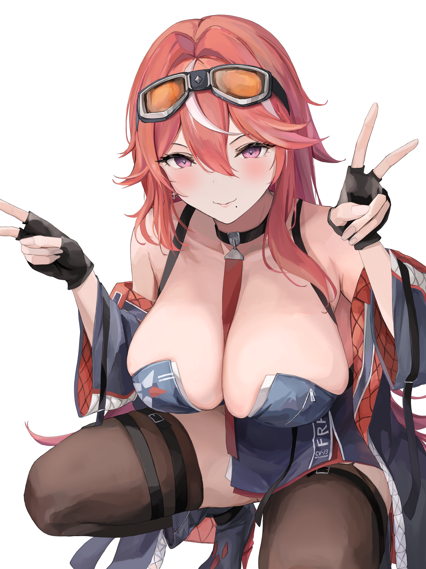 sherlock hime, franklin (azur lane), azur lane, commentary request, highres, 1girl, black choker, black gloves, blue dress, blush, breasts, choker, detached sleeves, double v, dress, fingerless gloves, gloves, goggles, hair between eyes, long hair, looking at viewer, mole, mole under mouth, multicolored hair, pink hair, simple background, smile, solo, streaked hair, thigh strap, thighhighs, v, white background, white streaks
