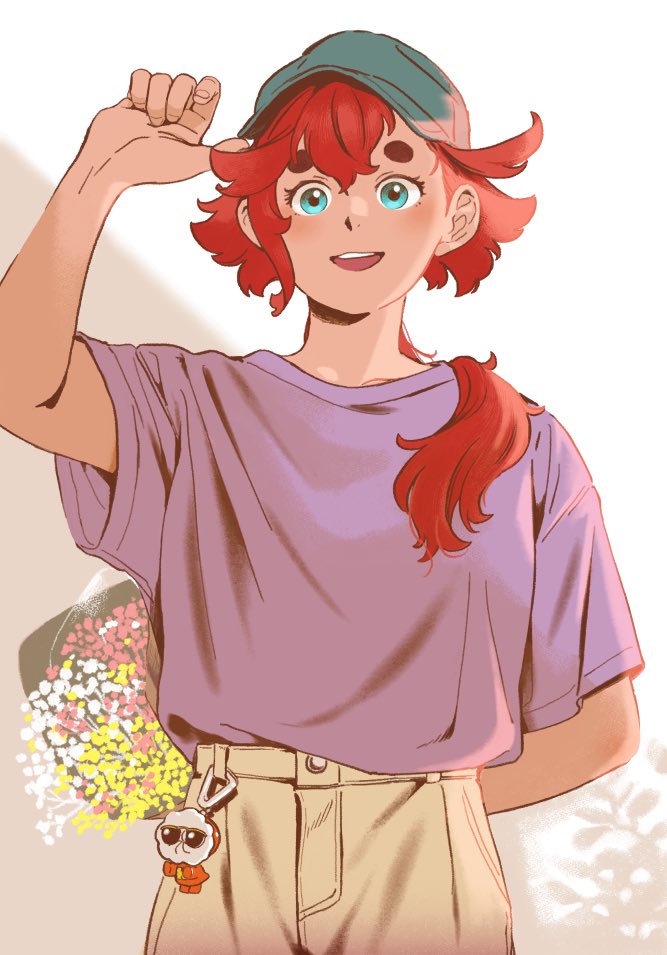 pen guin85, hots (gundam suisei no majo), suletta mercury, gundam, gundam suisei no majo, commentary, symbol-only commentary, 1girl, adjusting clothes, adjusting headwear, ahoge, aqua eyes, arm behind back, asymmetrical bangs, baseball cap, belt charm, blush, bouquet, brown pants, charm (object), dark-skinned female, dark skin, floral background, flower, flower wrapper, green hat, hair between eyes, hat, holding, holding bouquet, long hair, low ponytail, open mouth, pants, ponytail, purple shirt, red hair, shirt, short sleeves, smile, sunglasses, t-shirt, teeth, thick eyebrows, upper teeth only