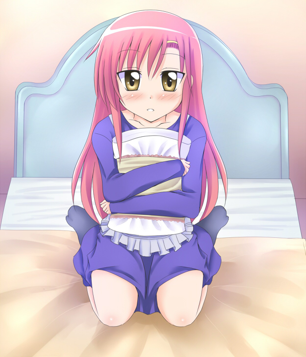 jun (aoerm), katsura hinagiku, hayate no gotoku!, 00s, bed, blush, feet, long hair, pillow, pink hair, socks, solo, yellow eyes