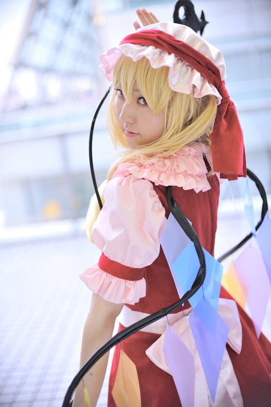 flandre scarlet, touhou, cosplay photo, photo (medium), 1boy, asian, cosplay, flandre scarlet (cosplay), hat, mob cap, solo, trap