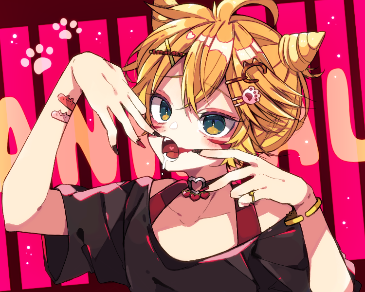 kaho 0102, kagamine len, animal (vocaloid), vocaloid, commentary request, 1boy, ahoge, bandaid, bandaid on arm, black nails, black shirt, blonde hair, blush, cat hair ornament, collarbone, cone hair bun, double-parted bangs, double bun, drooling, furrowed brow, green eyes, hair bun, hair ornament, hands up, jewelry, male focus, multicolored nails, nail polish, off-shoulder shirt, off shoulder, open mouth, paw hair ornament, paw print, pink background, red nails, ring, shirt, short hair, short sleeves, solo, upper body