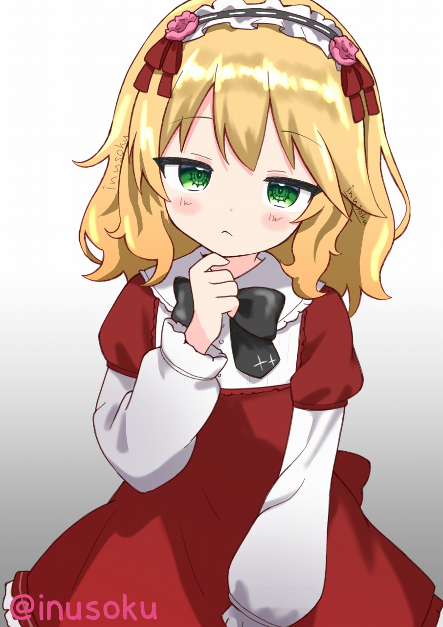 inusoku, sakurai momoka, idolmaster, idolmaster cinderella girls, highres, 1girl, artist name, black bow, black bowtie, blonde hair, blush, bow, bowtie, dress, frilled hairband, frilled sailor collar, frills, gradient background, green eyes, hairband, jitome, long sleeves, looking at viewer, medium hair, red dress, sailor collar, simple background, solo, twitter username