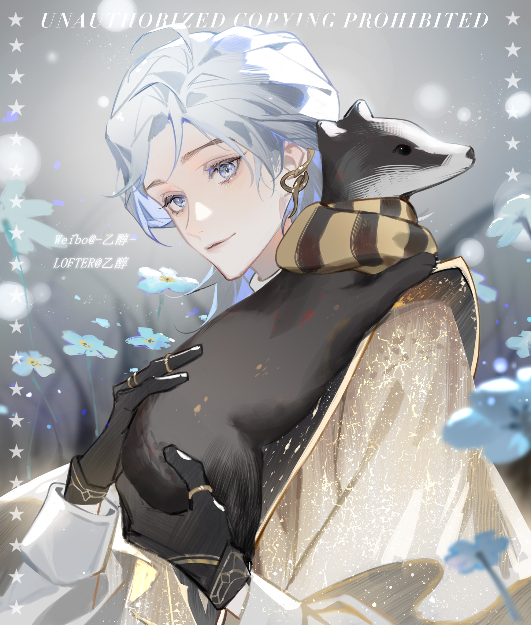 yichun583, harry potter: magic awakened, harry potter (series), wizarding world, chinese commentary, commission, highres, 1boy, animal, badger, black gloves, blue eyes, blue flower, closed mouth, clothed animal, earrings, flower, forget-me-not (flower), gloves, grey background, holding, holding animal, jewelry, long sleeves, looking at viewer, medium hair, multiple rings, protagonist (harry potter: magic awakened), ring, scarf, shirt, sideways glance, sleeve cuffs, smile, snake earrings, solo, striped clothes, striped scarf, swept bangs, upper body, white hair, white shirt, yellow cloak, yellow scarf