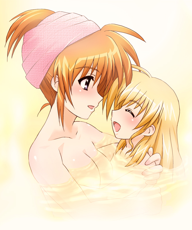 shirogane kihen, takamachi nanoha, vivio, lyrical nanoha, mahou shoujo lyrical nanoha, mahou shoujo lyrical nanoha strikers, 00s, 2girls, :d, ^ ^, bath, bathing, blonde hair, blush, breasts, brown hair, cleavage, closed eyes, inseki, large breasts, multiple girls, nude, open mouth, partially submerged, ponytail, smile, towel, upper body, yuri