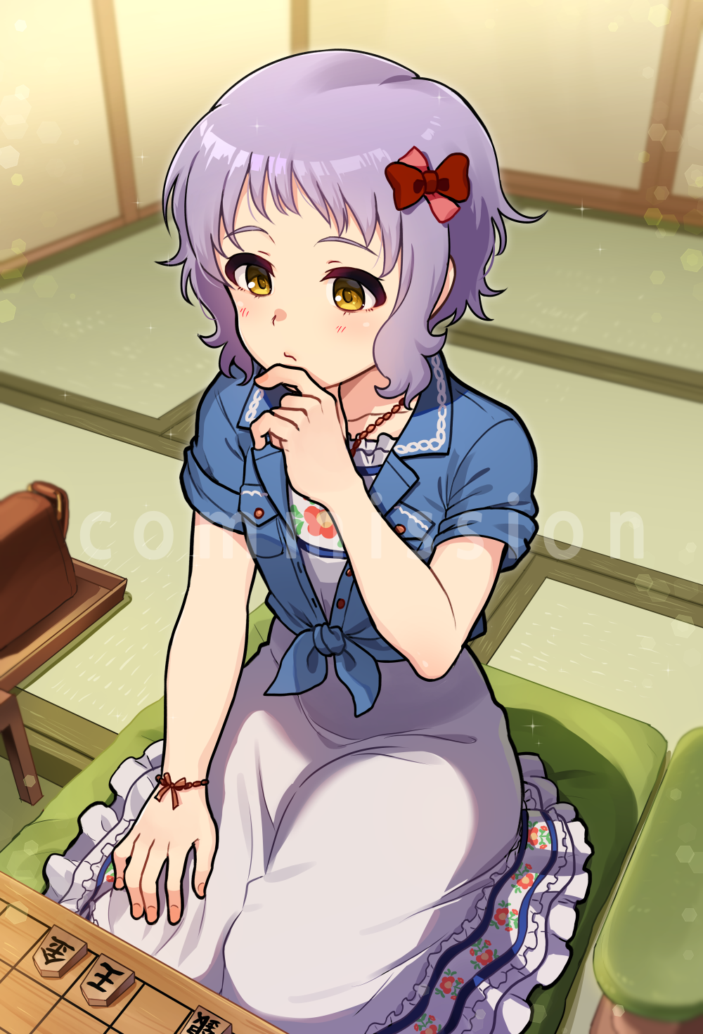 kamille (vcx68), makabe mizuki, idolmaster, idolmaster million live!, commission, highres, 1girl, blue shirt, blush, board game, bow, bracelet, breast pocket, brown bag, buttons, closed mouth, cushion, dress, floral print, frilled dress, frills, hair bow, hand on own chin, hand on own thigh, hand up, indoors, jewelry, looking at another, necklace, pocket, purple hair, red bow, seiza, serious, shirt, shogi, shogi piece, short hair, short sleeves, sidelocks, sitting, solo, table, tatami, watermark, wavy hair, white dress, yellow eyes, zabuton
