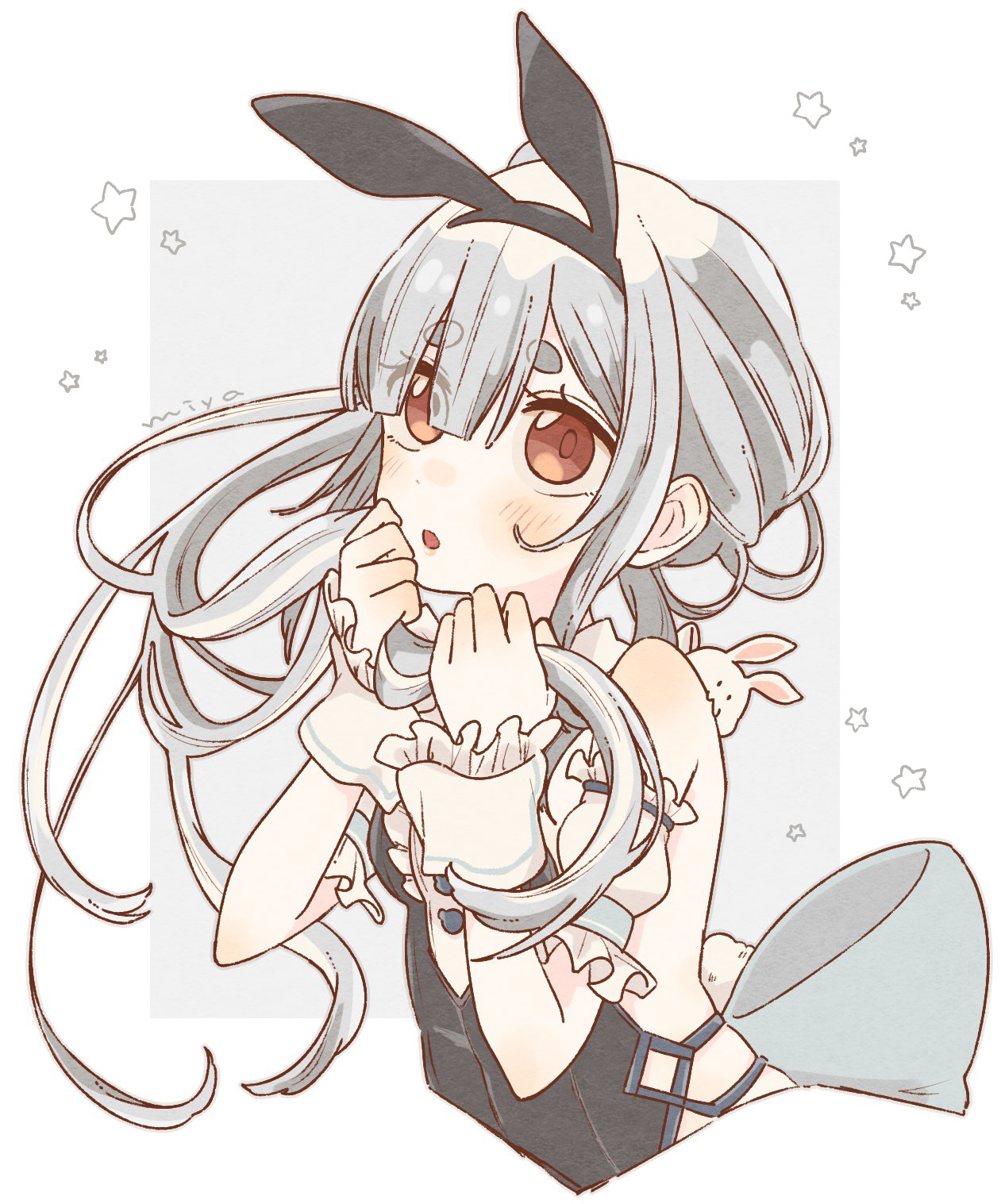 traum38, don-chan (usada pekora), usada pekora, usada pekora (furi furi bunny dress), hololive, highres, 1girl, animal ears, artist name, black hairband, black leotard, blue bow, blue hair, blush, bow, center frills, detached sleeves, fake animal ears, frills, hairband, holding, holding own hair, leotard, long hair, looking at viewer, official alternate costume, official alternate hairstyle, open mouth, puffy detached sleeves, puffy sleeves, rabbit ears, rabbit tail, red eyes, side ponytail, simple background, solo, star (symbol), tail, thick eyebrows, virtual youtuber, white background, wrist cuffs
