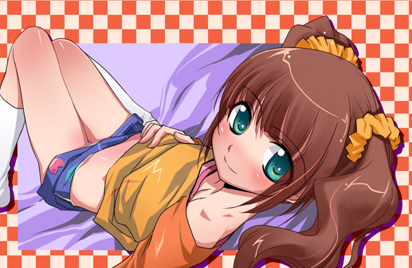 kantaka, takatsuki yayoi, idolmaster, idolmaster (classic), idolmaster 1, 00s, 1girl, blush, brown hair, female focus, green eyes, kneehighs, lying, raglan sleeves, smile, socks, solo, twintails