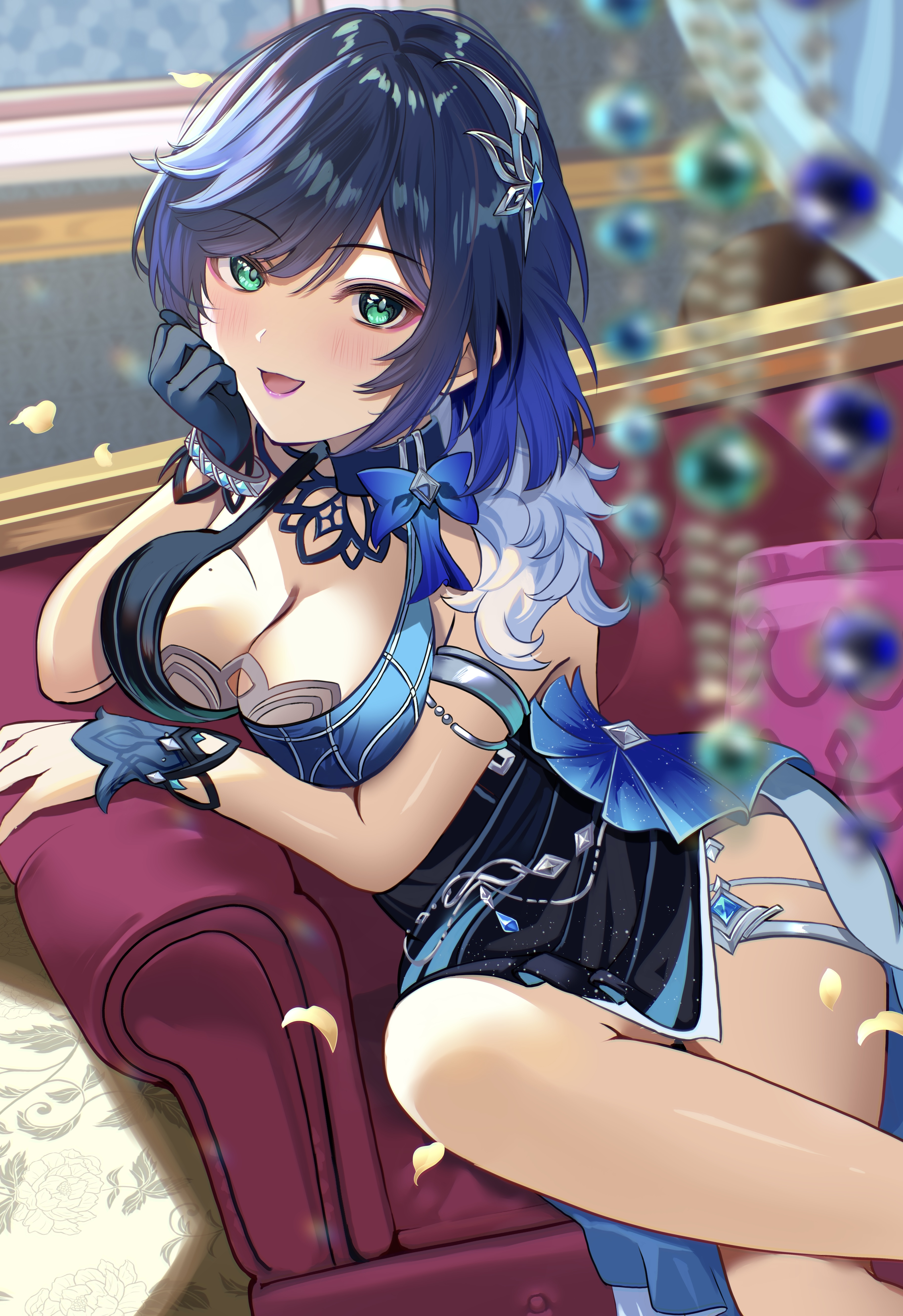 rererere mon, yelan (genshin impact), genshin impact, absurdres, commentary request, highres, 1girl, :d, blue bow, blue dress, blue gloves, blue hair, blurry, blurry foreground, blush, bow, breasts, cleavage, couch, crossed legs, dress, falling petals, gloves, green eyes, head rest, looking at viewer, mole, mole on breast, open mouth, petals, pink lips, short hair, single glove, sitting, sleeveless, sleeveless dress, smile, solo