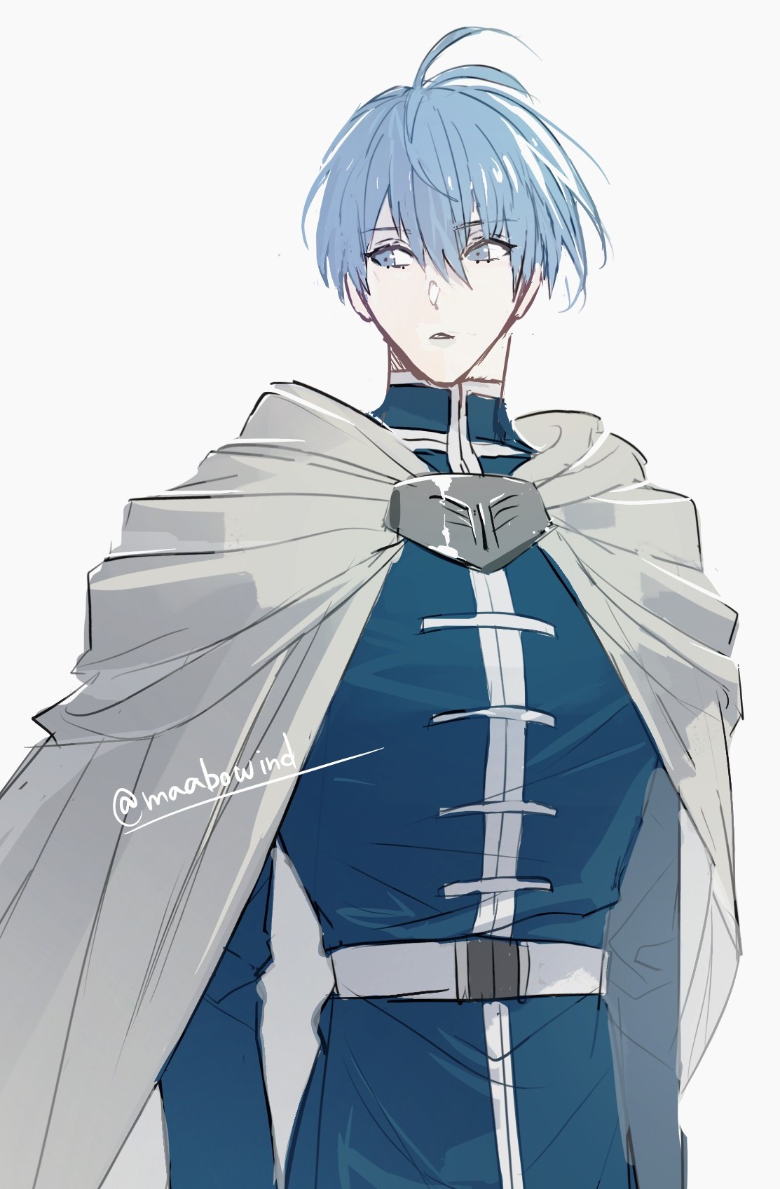 tsukimura noe, himmel (sousou no frieren), sousou no frieren, highres, 1boy, belt, belt buckle, blue hair, blue tunic, buckle, cape, cowboy shot, long sleeves, looking to the side, male focus, parted lips, short hair, sideways glance, simple background, solo, tunic, twitter username, white background, white belt, white cape