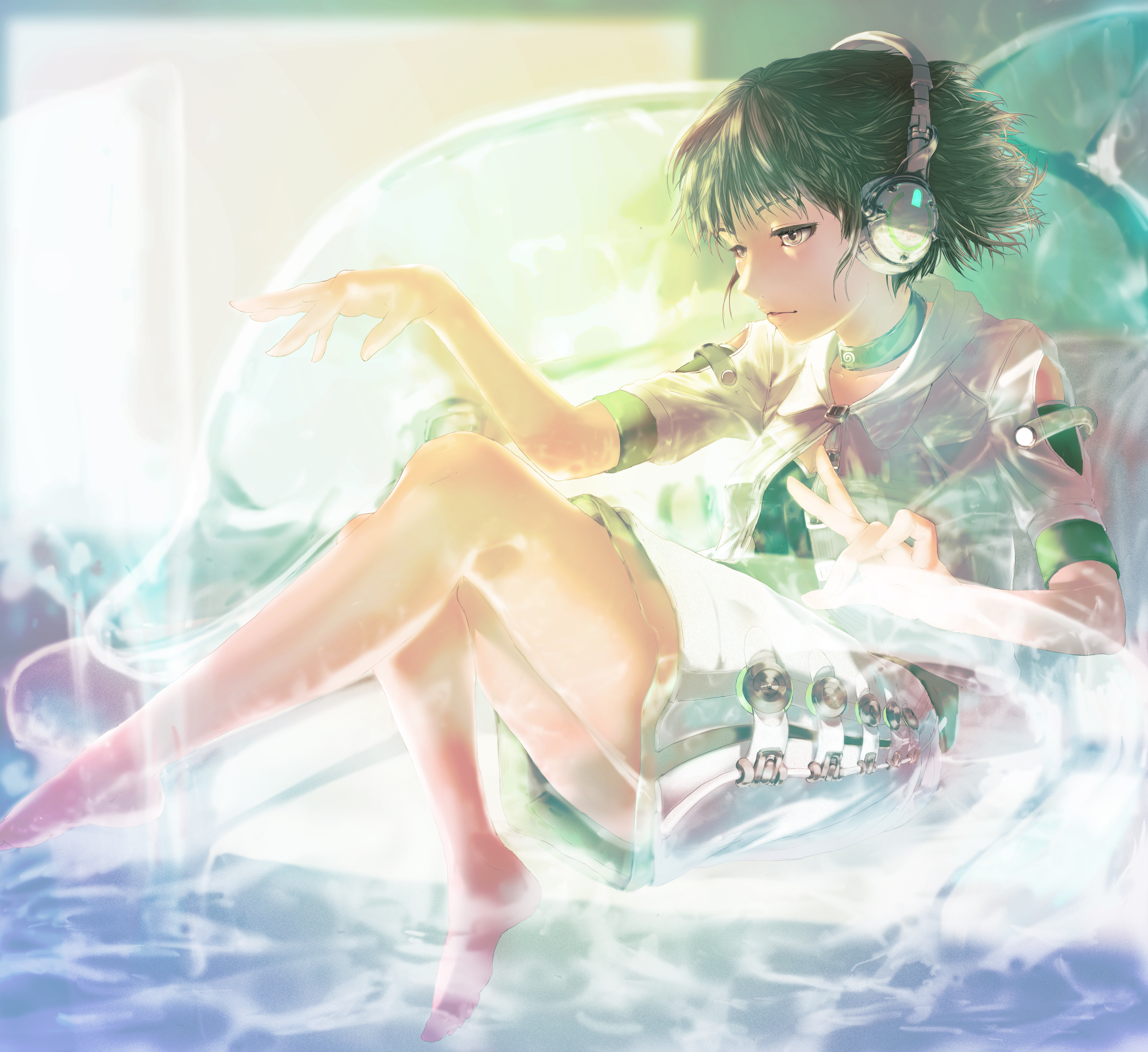 nekoita, original, absurdres, bad id, bad pixiv id, highres, 1girl, barefoot, female focus, headphones, long legs, short hair, soaking feet, solo, water, yellow eyes