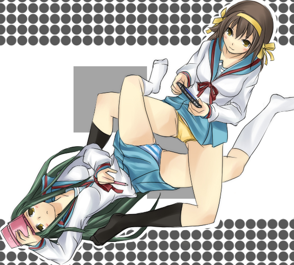 miyawa, suzumiya haruhi, tsuruya, suzumiya haruhi no yuuutsu, 00s, 2girls, brown hair, green hair, hairband, handheld game console, kneehighs, long hair, multiple girls, nintendo ds, panties, playing games, playstation portable, school uniform, serafuku, short hair, socks, spread legs, striped clothes, striped panties, underwear, very long hair, video game