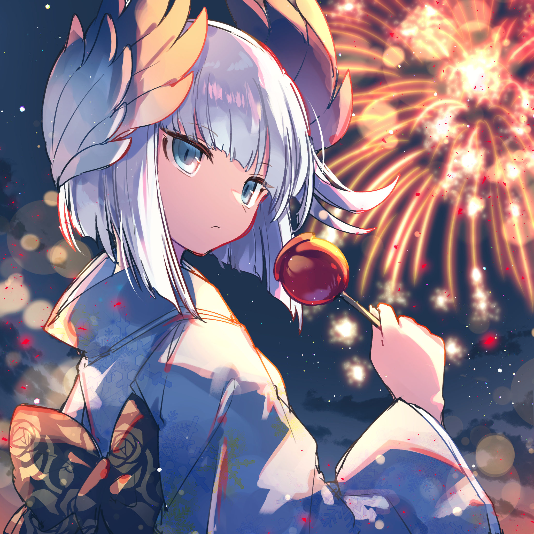 kuuron (moesann17), reeche (p&d), puzzle & dragons, commentary request, highres, 1girl, blue eyes, blue kimono, bow, candy apple, feathers, fireworks, food, grey wings, head wings, holding, horns, japanese clothes, kimono, looking at viewer, looking back, night, short hair, solo, white hair, wings