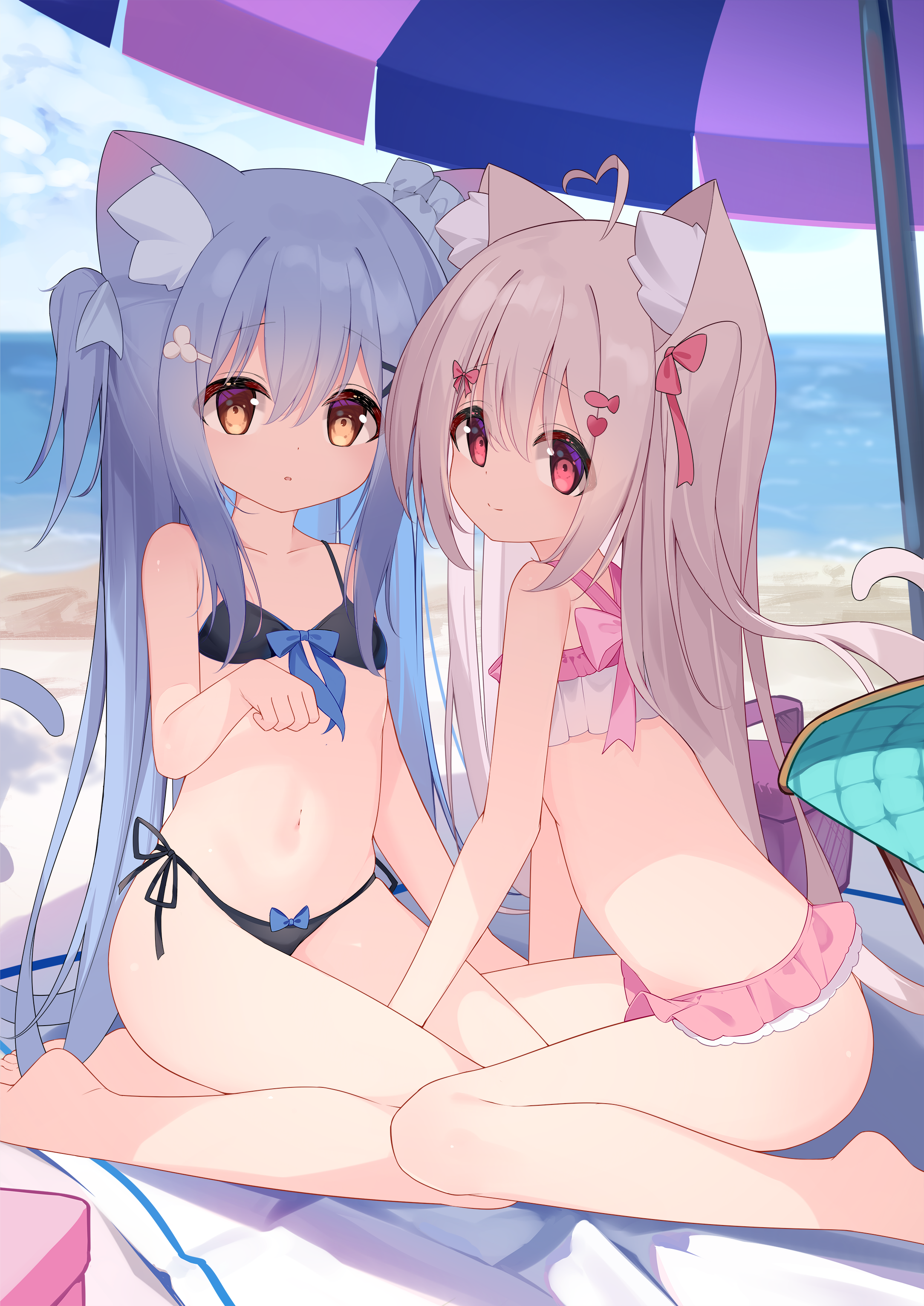 a1352170118, original, absurdres, chinese commentary, highres, 2girls, ahoge, animal ear fluff, animal ears, barefoot, beach, beach umbrella, bikini, black bikini, blue hair, bow, bow bikini, brown eyes, cat ears, cat girl, cat tail, closed mouth, collarbone, day, fish hair ornament, flat chest, grey hair, hair ornament, heart, heart ahoge, heart hair ornament, long hair, looking at viewer, multiple girls, navel, open mouth, outdoors, pink bikini, red eyes, side-tie bikini bottom, sitting, swimsuit, tail, two side up, umbrella, very long hair, wariza