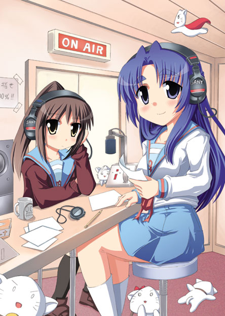 k hiro, asakura ryoko, kyonko, suzumiya haruhi no yuuutsu, 00s, 2girls, cat, genderswap, genderswap (mtf), headphones, multiple girls, ponytail, radio booth, recording studio, school uniform, serafuku