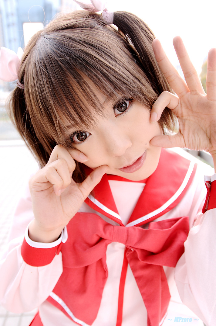 kipi-san, yuzuhara konomi, to heart (series), to heart 2, photo (medium), 1girl, asian, brown hair, cosplay, female focus, looking at viewer, mole, school uniform, serafuku, short hair, solo, twintails, yuzuhara konomi (cosplay)