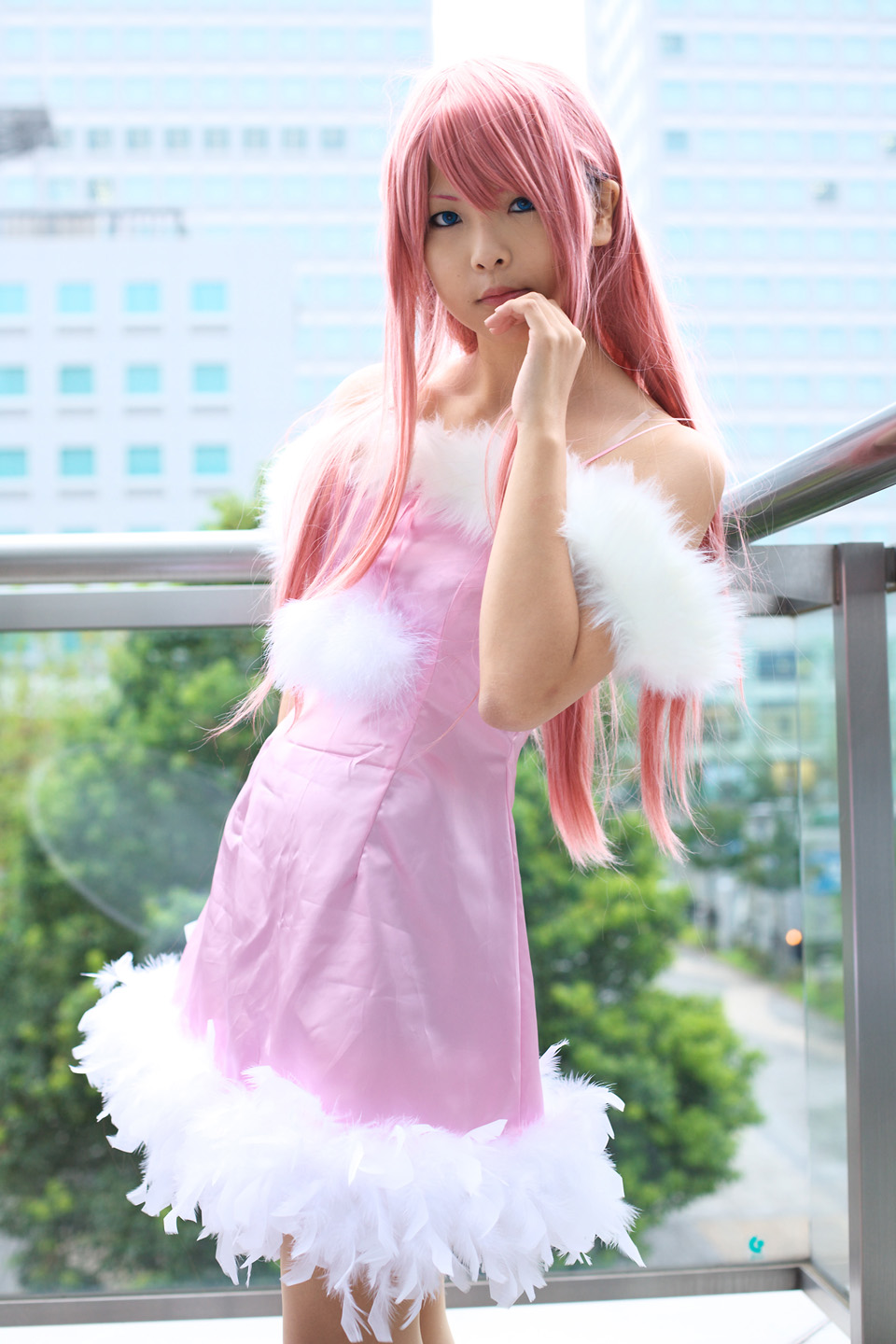 meer campbell, gundam, gundam seed, gundam seed destiny, cosplay photo, highres, photo (medium), 1girl, blue eyes, cosplay, nightgown, pink hair, solo