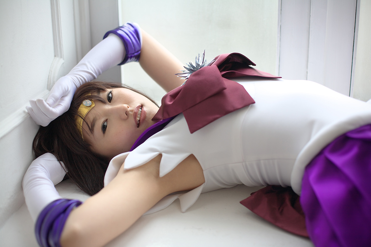 kumi, sailor saturn, tomoe hotaru, bishoujo senshi sailor moon, photo (medium), cosplay, elbow gloves, fang, gloves, pantyhose