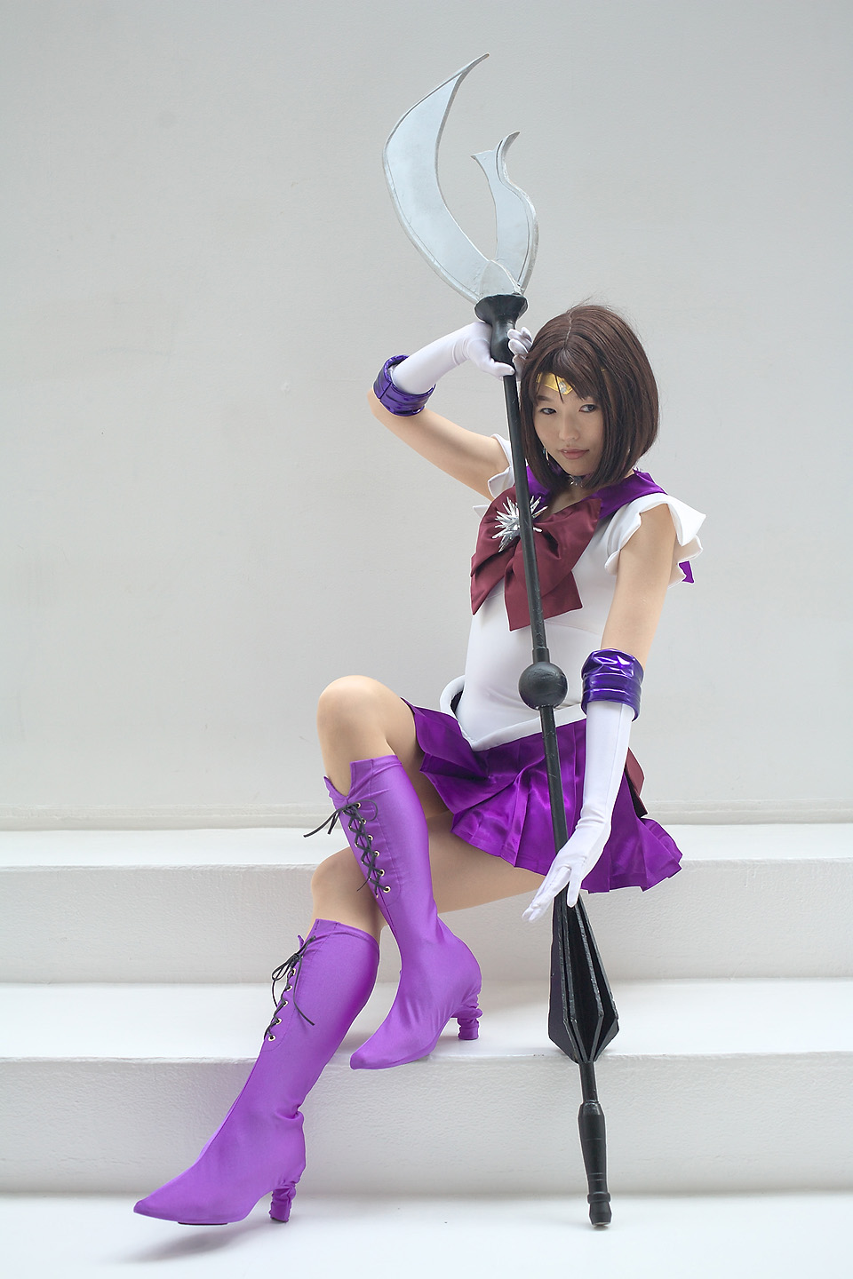 kumi, sailor saturn, tomoe hotaru, bishoujo senshi sailor moon, highres, photo (medium), boots, cosplay, elbow gloves, fang, glaive (polearm), gloves, pantyhose, polearm, silence glaive, weapon