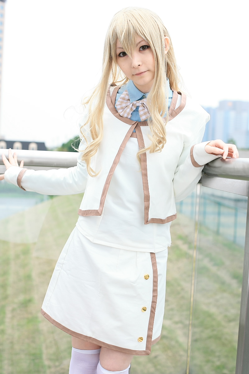 konohana hikari, strawberry panic!, highres, photo (medium), 1girl, asian, blazer, blonde hair, cosplay, female focus, jacket, konohana hikari (cosplay), looking at viewer, miniskirt, para noiko, school uniform, skirt, solo, thighhighs, white thighhighs, zettai ryouiki
