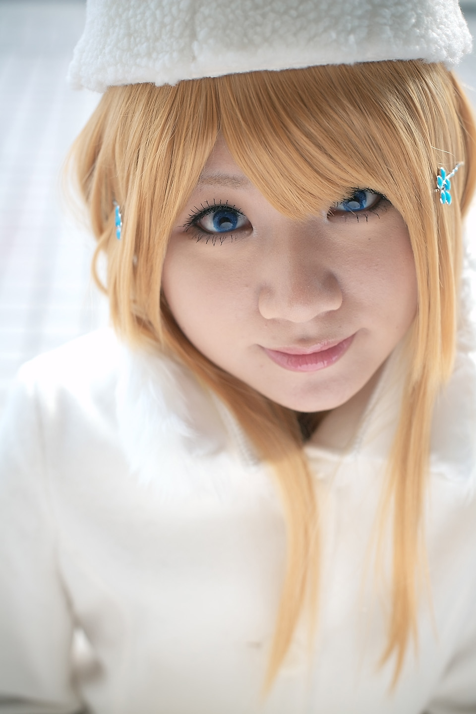 ririn, bleach, highres, photo (medium), cosplay, momoneko haru