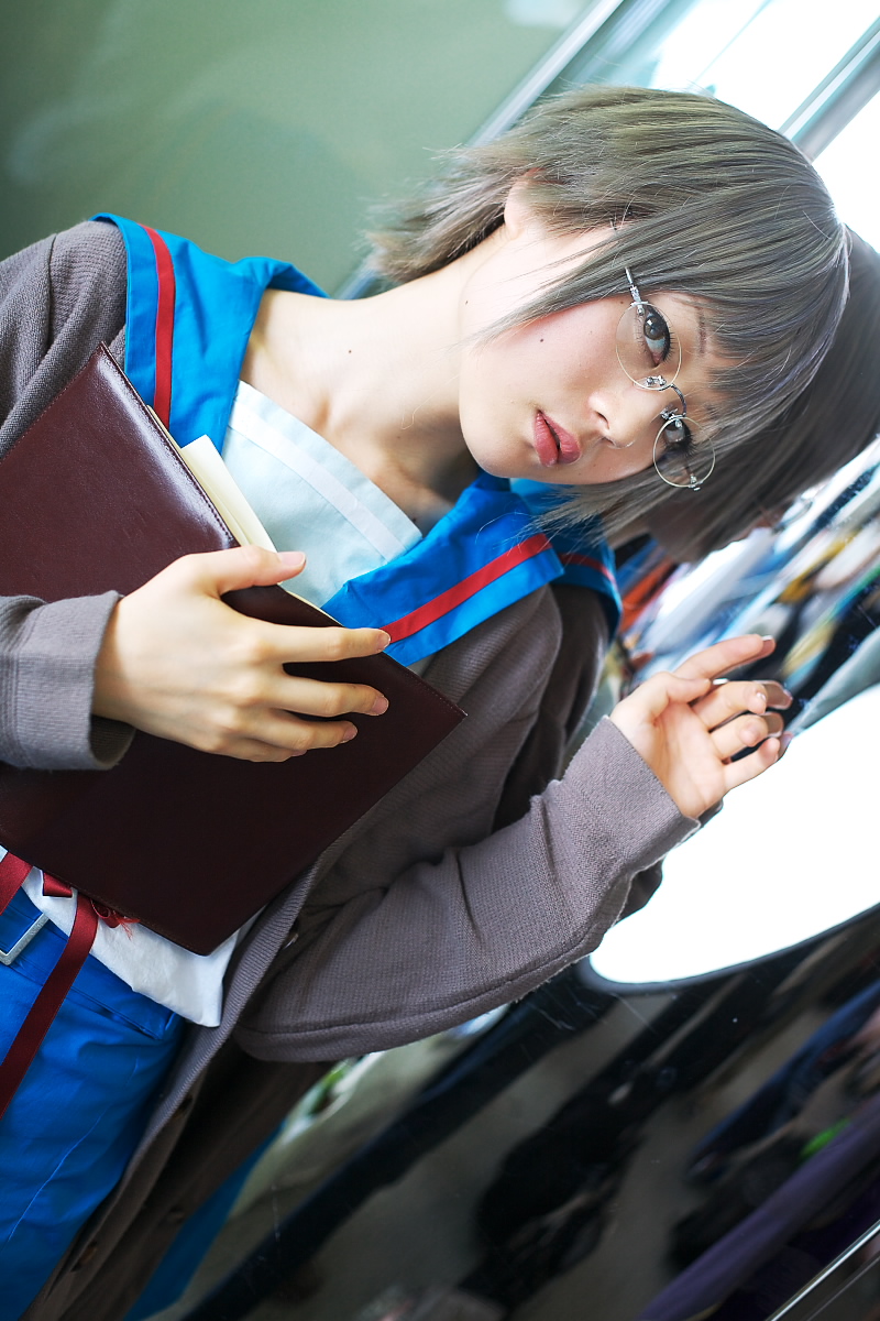 kanata (model), nagato yuki, suzumiya haruhi no yuuutsu, highres, photo (medium), cosplay, glasses