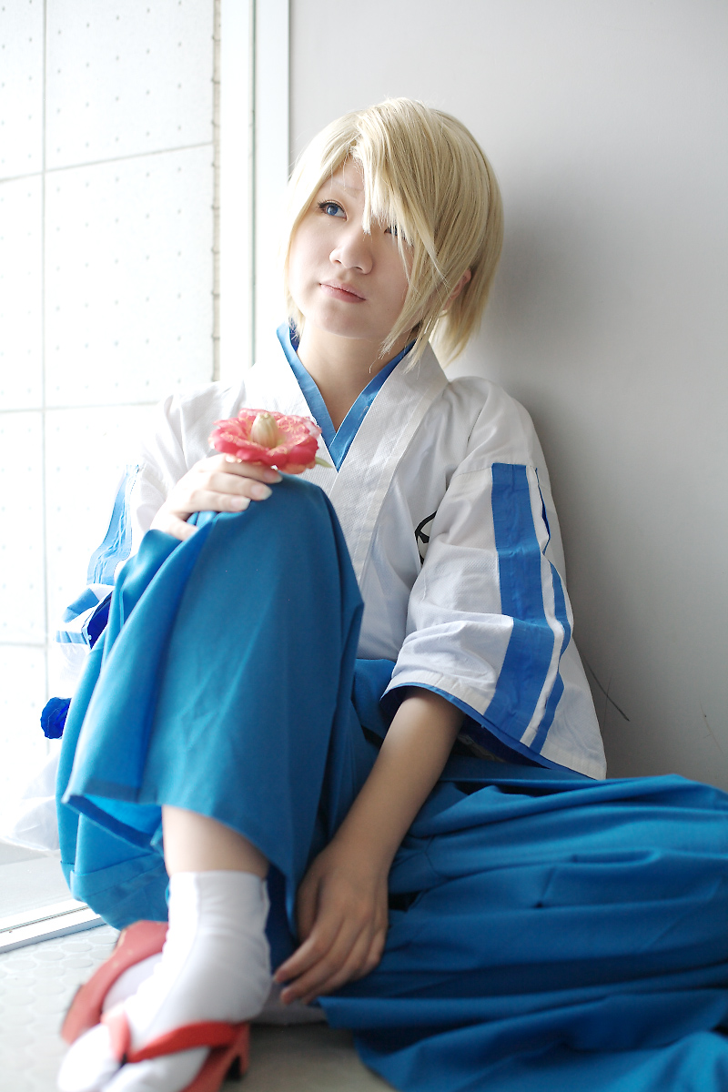 kira izuru, bleach, highres, photo (medium), cosplay, crossdressing, momoneko haru