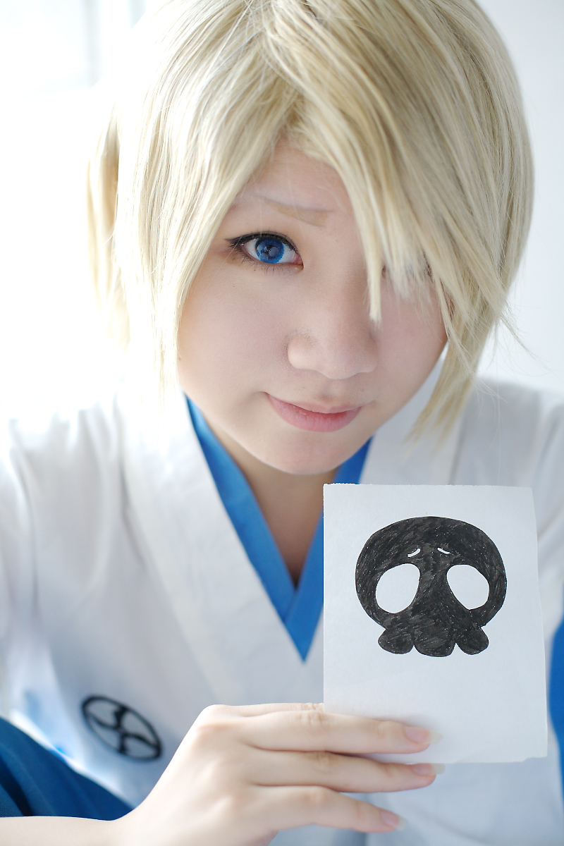 kira izuru, bleach, highres, photo (medium), cosplay, crossdressing, momoneko haru