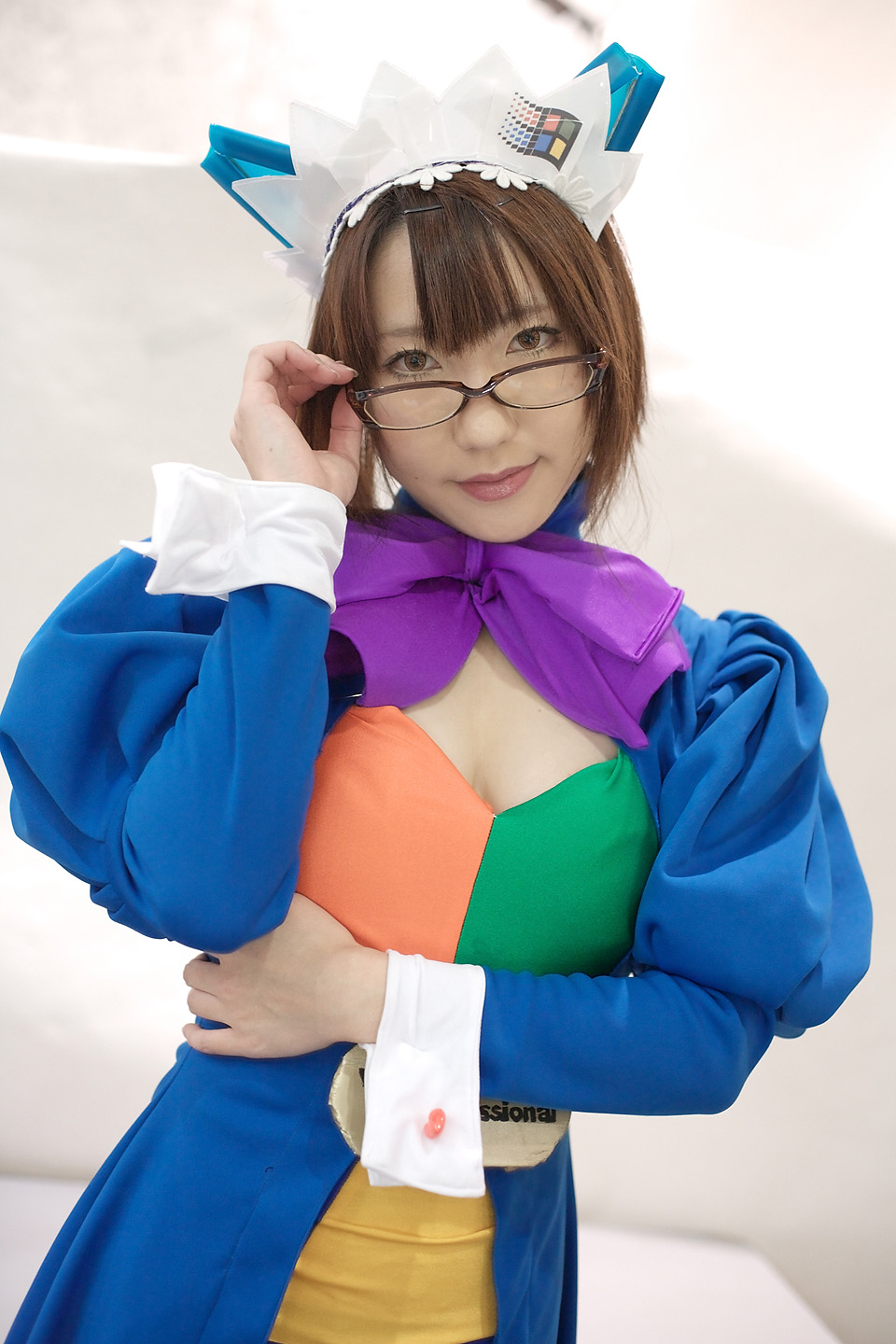 2k-tan, os-tan, highres, photo (medium), tagme, cosplay, glasses