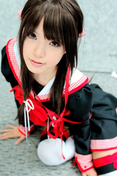 kipi-san, masuda shizuka, final approach, photo (medium), 1girl, asian, breasts, brown eyes, brown hair, cosplay, female focus, hair ribbon, long hair, looking at viewer, masuda shizuka (cosplay), mole, outdoors, ribbon, sailor collar, school uniform, serafuku, small breasts, solo, thighhighs