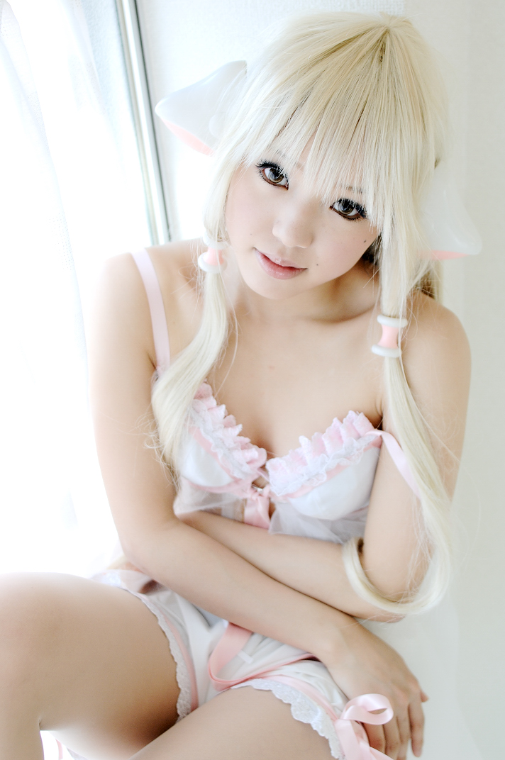 kipi-san, chii, chobits, photo (medium), 1girl, asian, babydoll, blonde hair, bloomers, bra, chii (cosplay), cosplay, female focus, indoors, lingerie, looking at viewer, pantyhose, persocom, solo, underwear