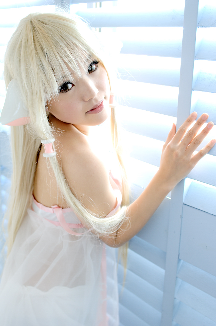 kipi-san, chii, chobits, photo (medium), 1girl, asian, babydoll, blonde hair, bloomers, bra, chii (cosplay), cosplay, female focus, indoors, lingerie, looking at viewer, persocom, solo, underwear