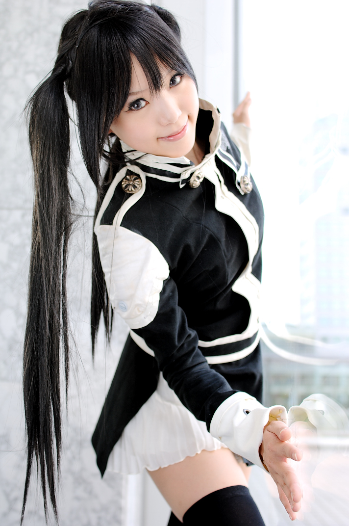 kipi-san, lenalee lee, d.gray-man, photo (medium), 1girl, against glass, asian, black hair, black thighhighs, blue eyes, breasts, color contacts, cosplay, female focus, indoors, lenalee lee (cosplay), long hair, looking at viewer, petite, small breasts, solo, thighhighs, twintails, zettai ryouiki
