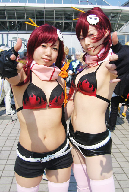 yoko littner, tengen toppa gurren lagann, photo (medium), bikini, bikini top only, cosplay, scarf, short shorts, shorts, swimsuit, thighhighs