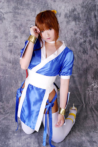 mizuhara arisa, kasumi (doa), dead or alive, tecmo, photo (medium), tagme, 1girl, asian, cosplay, female focus, indoors, kasumi (doa) (cosplay), kneeling, long hair, looking at viewer, pantyhose, pelvic curtain, ponytail, solo, thighhighs, thighhighs over pantyhose, weapon, white thighhighs