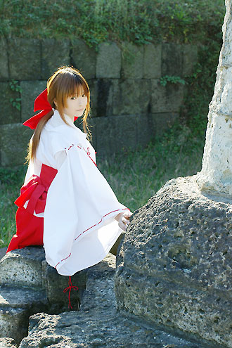 mizuhara arisa, character request, lowres, photo (medium), source request, cosplay, japanese clothes, miko