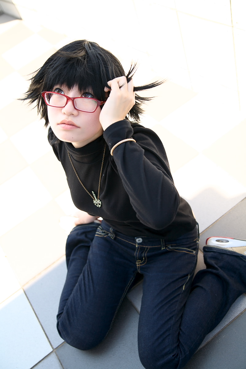 naito, shizuku murasaki, hunter x hunter, highres, photo (medium), cosplay, denim, glasses, jeans, pants, turtleneck