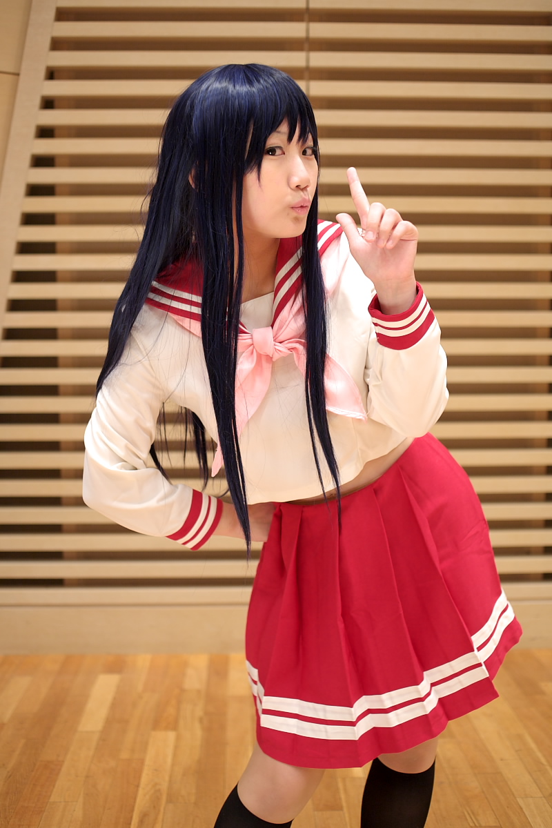 izumi konata, lucky star, highres, photo (medium), cosplay, sailor, school uniform, serafuku