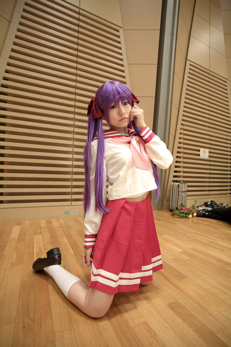 naito, hiiragi kagami, lucky star, highres, photo (medium), cosplay, hair ribbon, purple hair, ribbon, sailor, school uniform, serafuku, socks, twintails