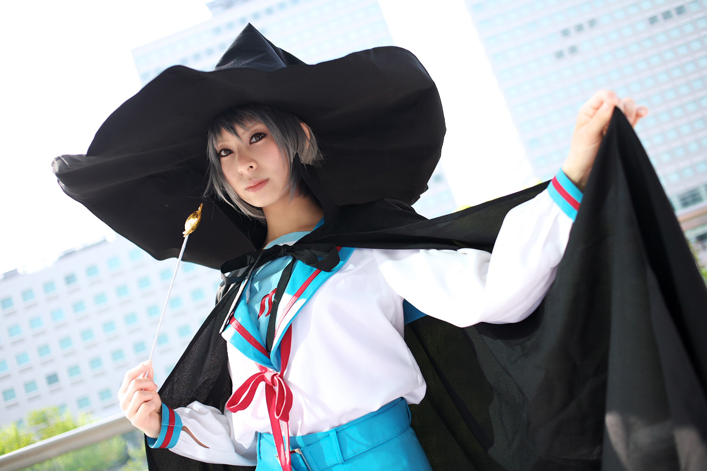ari (model), nagato yuki, suzumiya haruhi no yuuutsu, photo (medium), cape, cosplay, hat, sailor, school uniform, serafuku, wand, witch hat