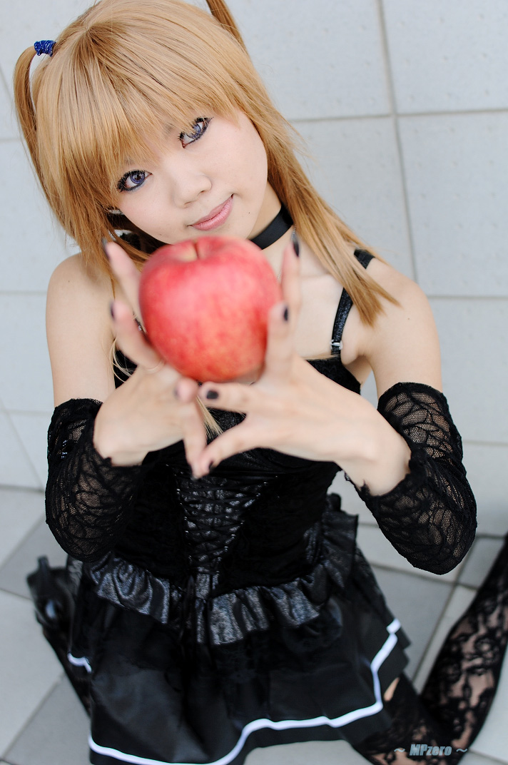 taku anko, amane misa, death note, photo (medium), amane misa (cosplay), apple, choker, cosplay, food, fruit, lace, miniskirt, skirt, thighhighs, twintails