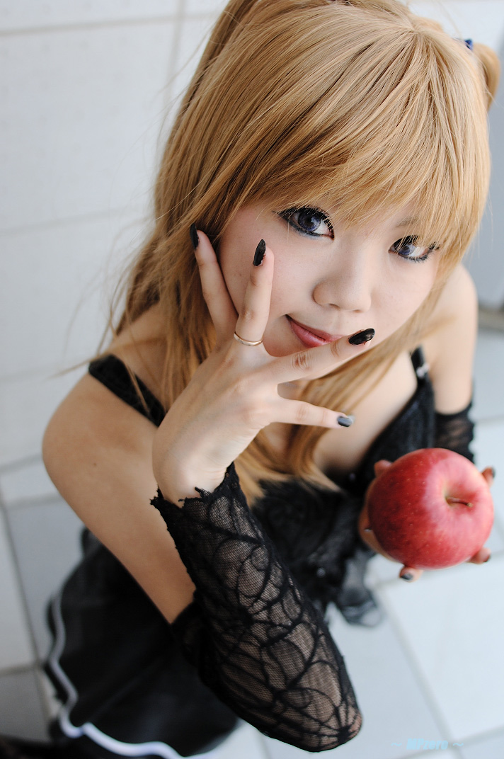 taku anko, amane misa, death note, photo (medium), apple, choker, cosplay, food, fruit, lace, miniskirt, skirt, thighhighs, twintails