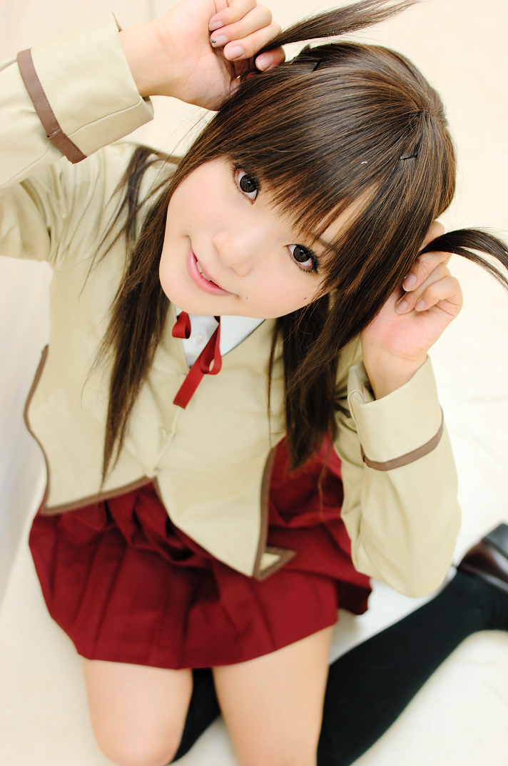 kipi-san, tsukamoto tenma, real life, school rumble, cosplay photo, photo (medium), 1girl, ahoge, asian, brown hair, cosplay, female focus, kneehighs, long hair, school uniform, short twintails, socks, solo, twin ahoge, twintails, two side up