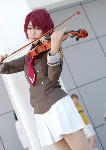 ayumi (cosplayer), hino kahoko, kiniro no corda, lowres, photo (medium), cosplay, instrument, school uniform, serafuku, violin