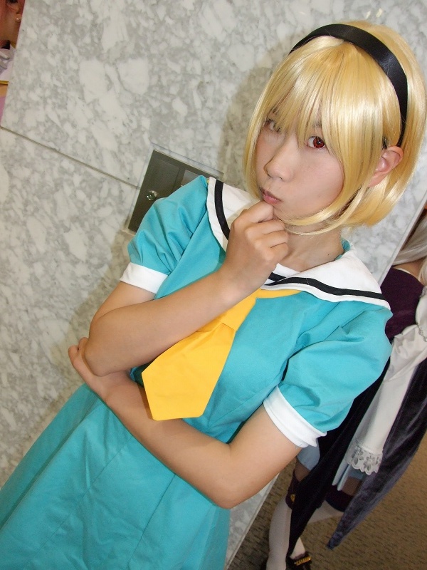 houjou satoko, higurashi no naku koro ni, photo (medium), blonde hair, cosplay, hairband, red eyes, school uniform, serafuku, tamura akira